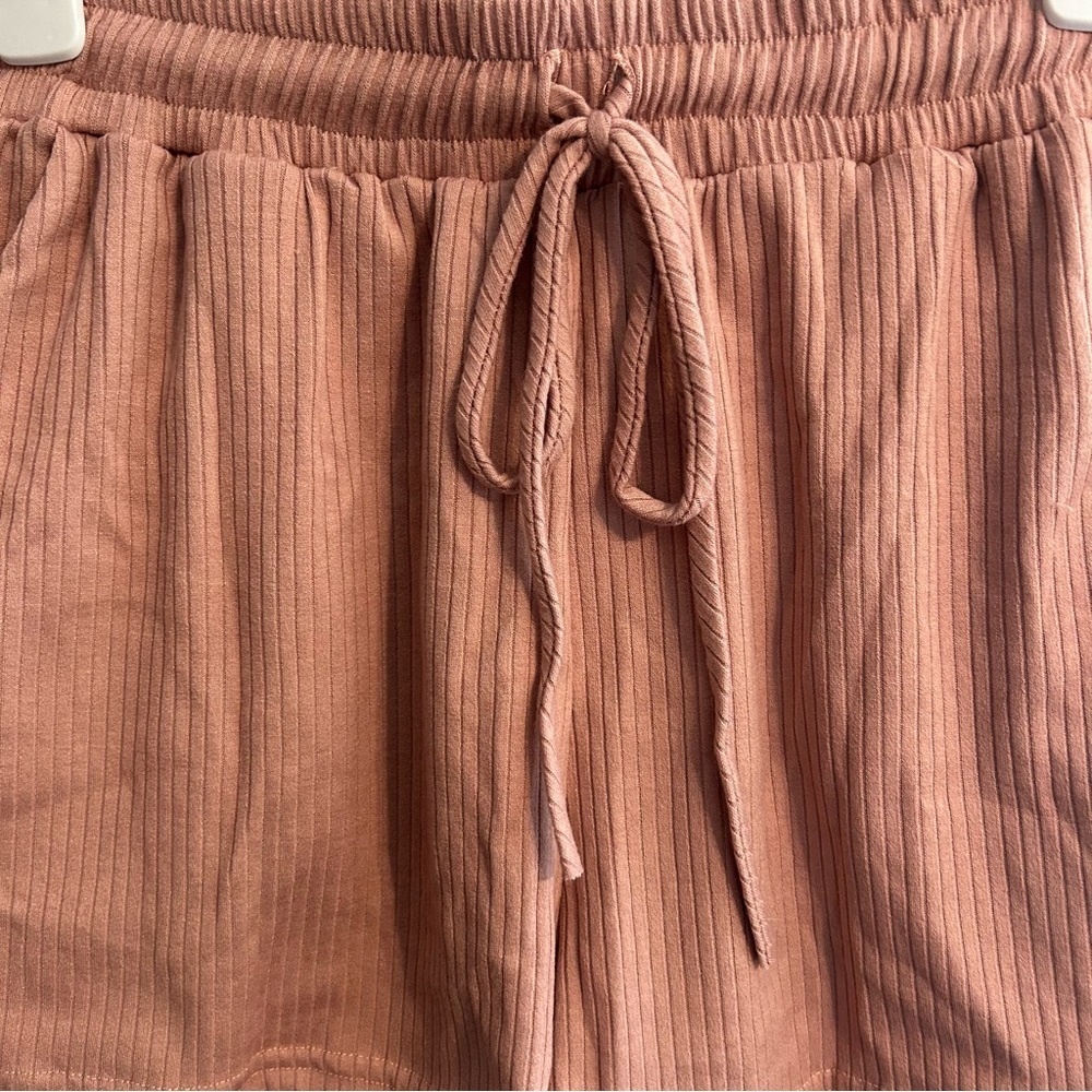 Lost + Wander Ribbed High Waist Shorts Set in Blush Pink Size L NWT - Picture 5 of 10